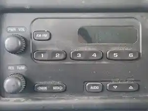 Used 2008 GMC C8500 Radio (Stock #P-47903)) Part Image