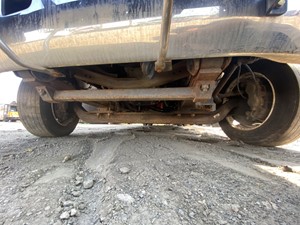 Used 2009 Chevrolet C5500 Front Axle, Complete (Stock #P-17048)) Part Image