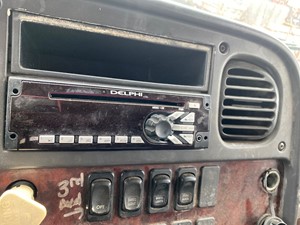 Used 2009 Freightliner M2 106 Heavy Duty Radio (Stock #P-14160)) Part Image