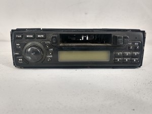 Used 2009 International 7400 Radio (Stock #P-20552)) Part Image