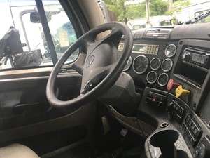 Used 2010 Freightliner Cascadia 125 Steering Column (Stock #P-18085)) Part Image