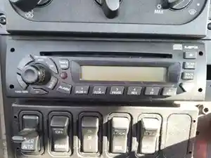 Used 2010 International 8600 Radio (Stock #P-40221)) Part Image