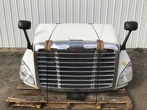 Used 2012 Freightliner Cascadia 125 Hood (Stock #P-9051)) Part Image