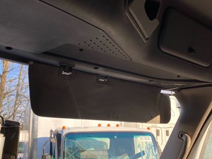 Used 2012 Freightliner Cascadia 125 Sun Visor (Stock #P-22804)) Part Image