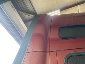 Used 2012 Kenworth T700 Sleeper Fairing (Stock #P-18488)) Part Image