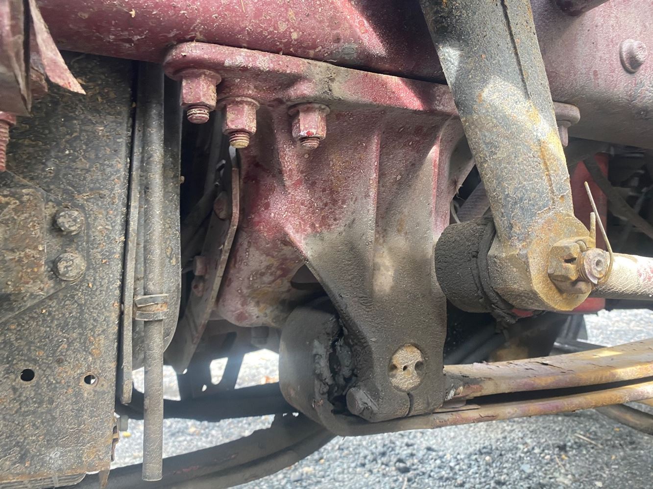 2012 Mack CXU613 (Stock P13113) Front Leaf and Springs TPI