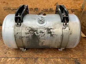 Used 2012 Peterbilt 386 Fuel Tank (Stock #P-30173)) Part Image