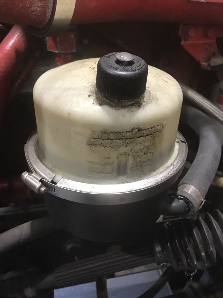 Peterbilt Power Steering Reservoirs For Sale
