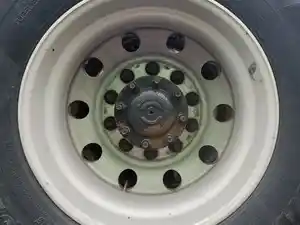 Used 2012 STUD PILOT NA Hub (Stock #P-41704)) Part Image