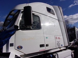 Used 2012 Volvo VNL Cab (Stock #9459)) Part Image
