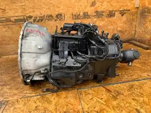 Used 2013 Eaton/Fuller FM15E310B LAS Transmission Assy (Stock #P-31738)) Part Image
