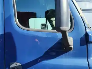 Used 2013 Freightliner Cascadia 125 Door (Stock #P-43560)) Part Image