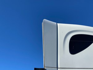 Used 2013 Freightliner Cascadia 125 Sleeper Fairing (Stock #P-22712)) Part Image