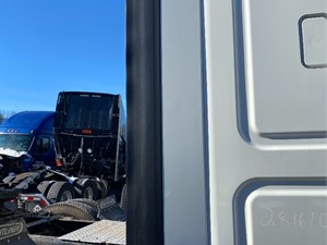 Used 2013 Freightliner Cascadia 125 Sleeper Fairing (Stock #P-22711)) Part Image