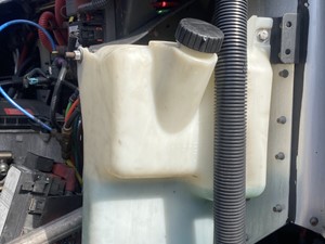 Used 2013 Freightliner Coronado 12 Windshield Washer Reservoir (Stock #P-16427)) Part Image
