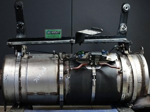 Used 2013 Kenworth T700 Diesel Particulate Filter (DPF) (Stock #10833)) Part Image