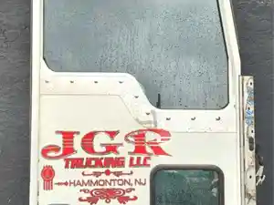 Used 2013 Kenworth T660 Door (Stock #P-34982)) Part Image