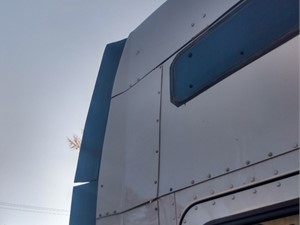 Used 2013 Kenworth T660 Sleeper Fairing (Stock #P-27355)) Part Image