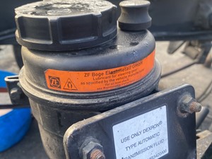 Used 2013 Mack CXU612 Power Steering Reservoir (Stock #P-16271)) Part Image