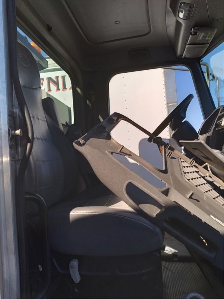 2013 Peterbilt 337 (Stock #P-16997) | Cabs | TPI