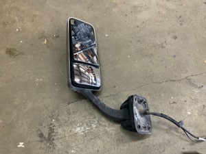 Used 2014 Freightliner Cascadia 125 Side View Mirror (Stock #P-24651)) Part Image