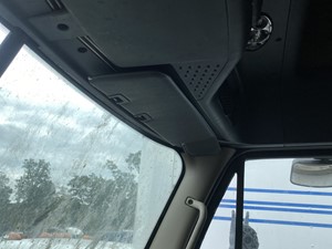 Used 2014 Freightliner Cascadia 125 Sun Visor (Stock #P-16538)) Part Image