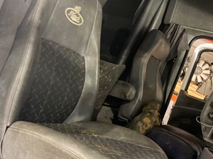 Used 2014 Mack CXU613 Seat (Stock #P-10137)) Part Image