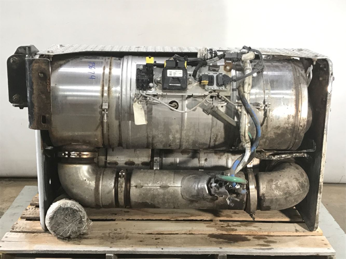 Peterbilt DPF Diesel Particulate Filters For Sale