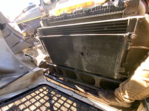 Used 2014 Volvo VNL A/C Condenser (Stock #P-20477)) Part Image