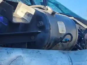 Used 2014 Western Star 4900 SA Radiator Overflow Bottle (Stock #P-39888)) Part Image