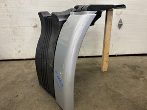 Used 2015 Freightliner Cascadia 113 Fender Extension (Stock #P-29535)) Part Image