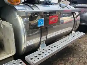 Used 2015 Freightliner Coronado 132 Glider Fuel Tank (Stock #P-39203)) Part Image