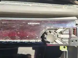 Used 2015 Kenworth T270 Radio (Stock #P-36163)) Part Image