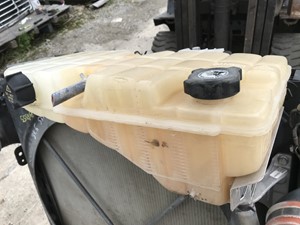 New and Used Kenworth Coolant Reservoir For Sale TPI