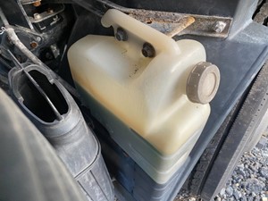 Used 2015 Mitsubishi FEC92S Coolant Reservoir (Stock #P-22444)) Part Image