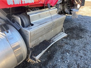Used 2015 Peterbilt 567 Diesel Particulate Filter (DPF) (Stock #P-23114)) Part Image