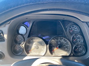 Used 2015 Peterbilt 567 Instrument Cluster (Stock #P-23128)) Part Image