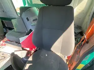 Used 2016 Autocar Xpert Seat (Stock #P-33050)) Part Image