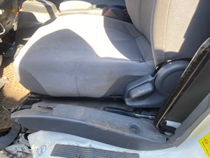 Used 2016 Chevrolet 4500/4500HD Seat (Stock #P-12113)) Part Image