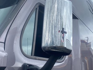 Used 2016 Freightliner Cascadia 125 Side View Mirror Image