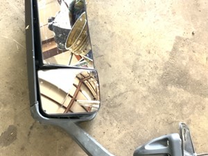 Used 2016 Freightliner Cascadia 125 Side View Mirror (Stock #P-26310)) Part Image