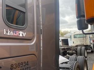 Used 2016 Freightliner Cascadia 125 Sleeper Fairing (Stock #P-15243)) Part Image