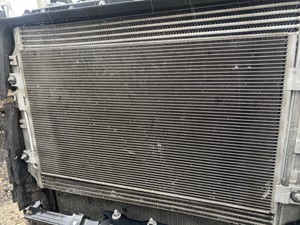 Used 2017 Freightliner Cascadia 125 A/C Condenser (Stock #P-15732)) Part Image