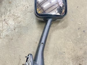 Used 2017 Freightliner Cascadia 125 Mirror Image
