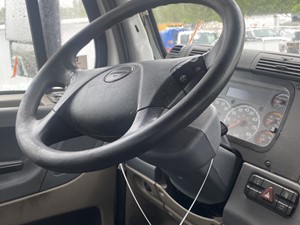 Used 2017 Freightliner Cascadia 125 Steering Column (Stock #P-15750)) Part Image