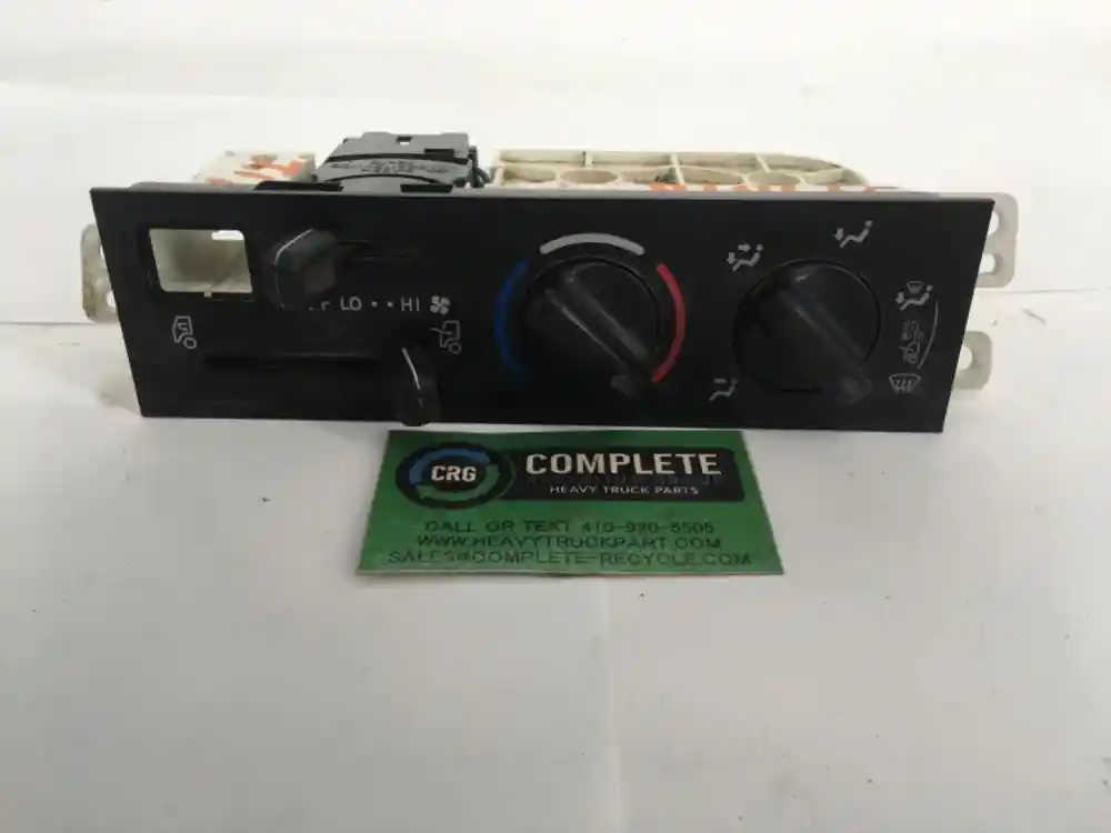 2017 Hino 268 (Stock P34686) Heater/AC Control Assys TPI