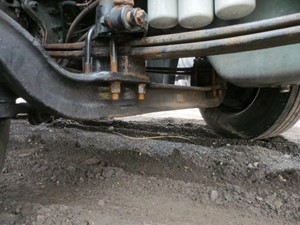 Used 2017 Volvo VNM Front Axle, Complete (Stock #P-22264)) Part Image
