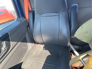 Used 2018 International LT625 Seat (Stock #P-28444)) Part Image