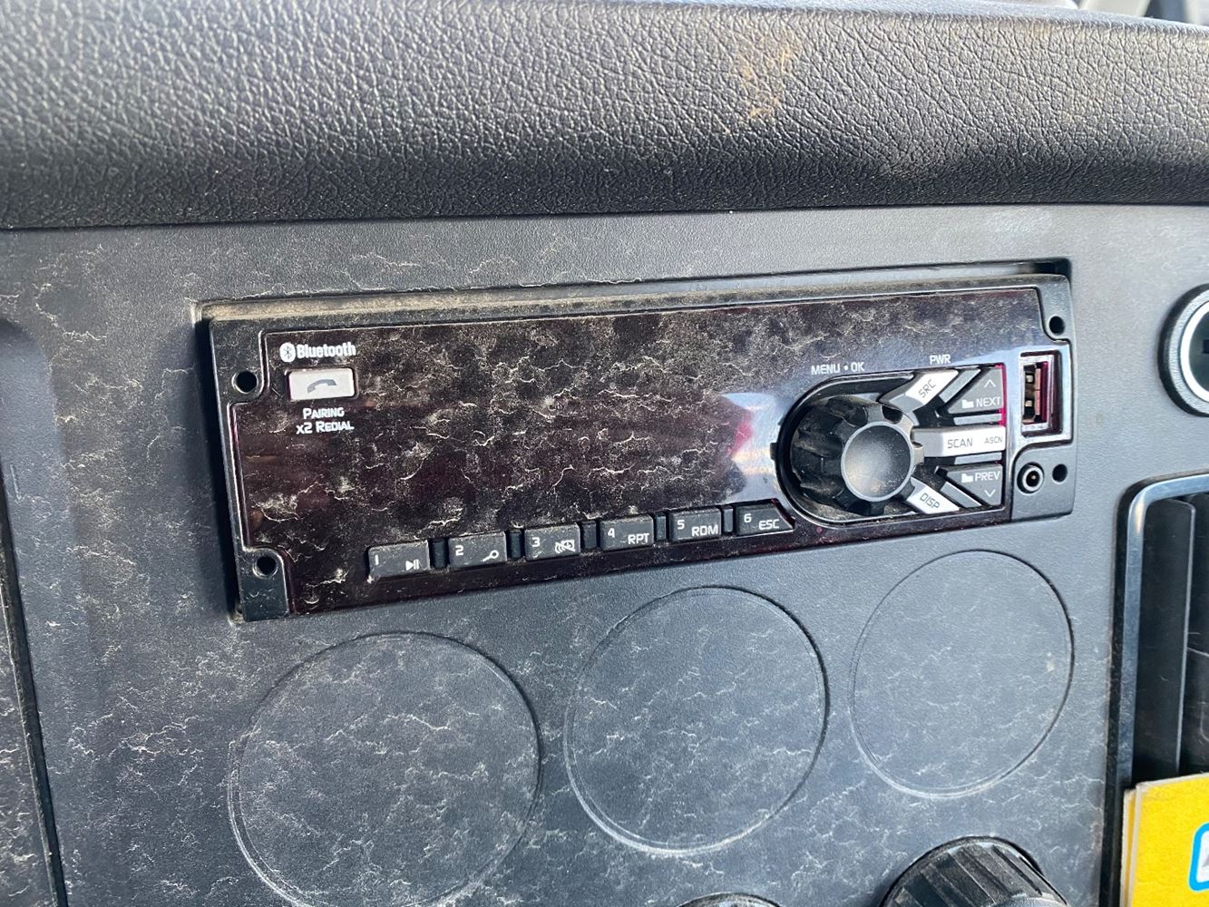 Radio For Freightliner Truck