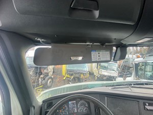 Used 2019 Freightliner Cascadia 113 Sun Visor (Stock #P-13318)) Part Image